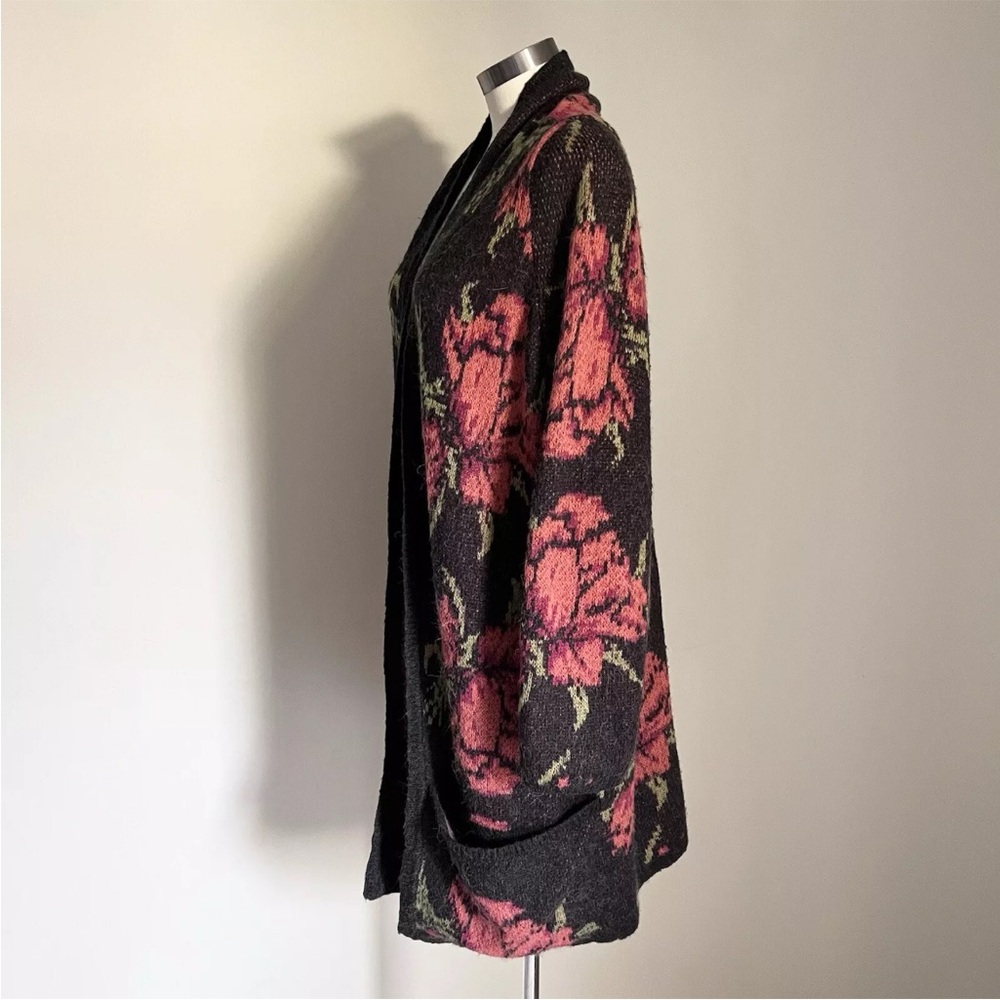 Free People Flower Power Boho Knit Cardigan Sz LARGE Wool Alpaca Blend Red Black - Picture 4 of 15